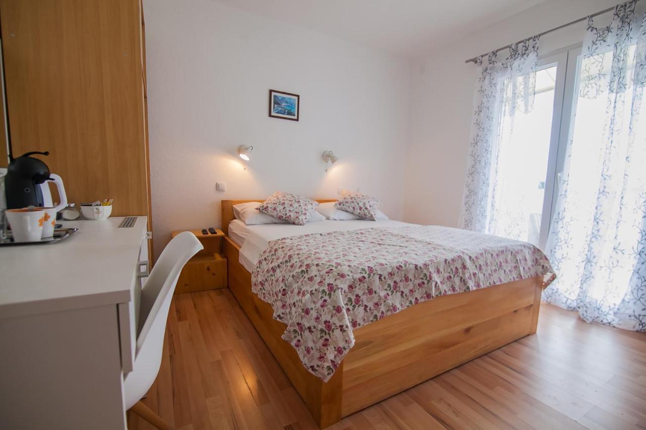 Kos Apartments Bol Bagian luar foto