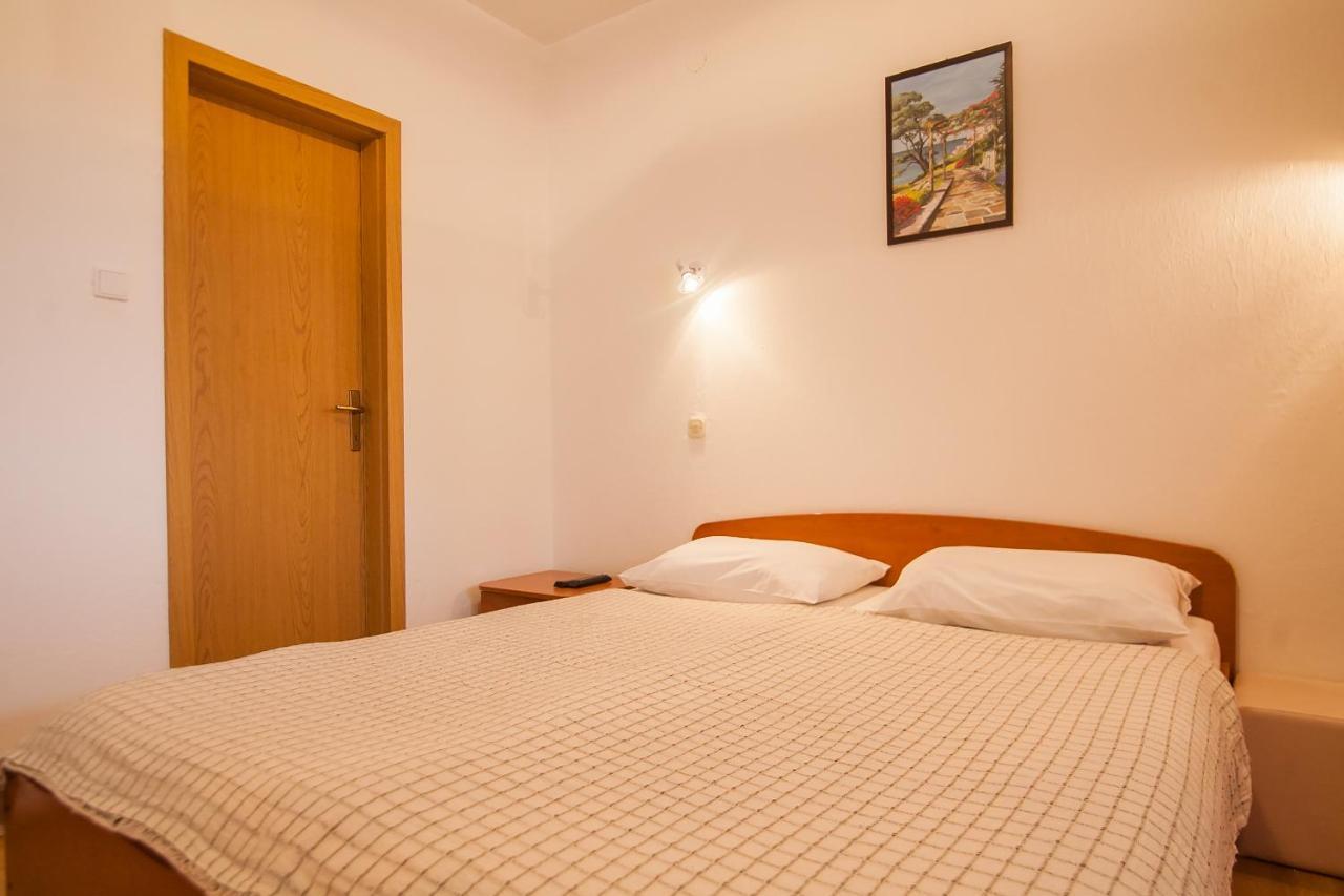 Kos Apartments Bol Bagian luar foto