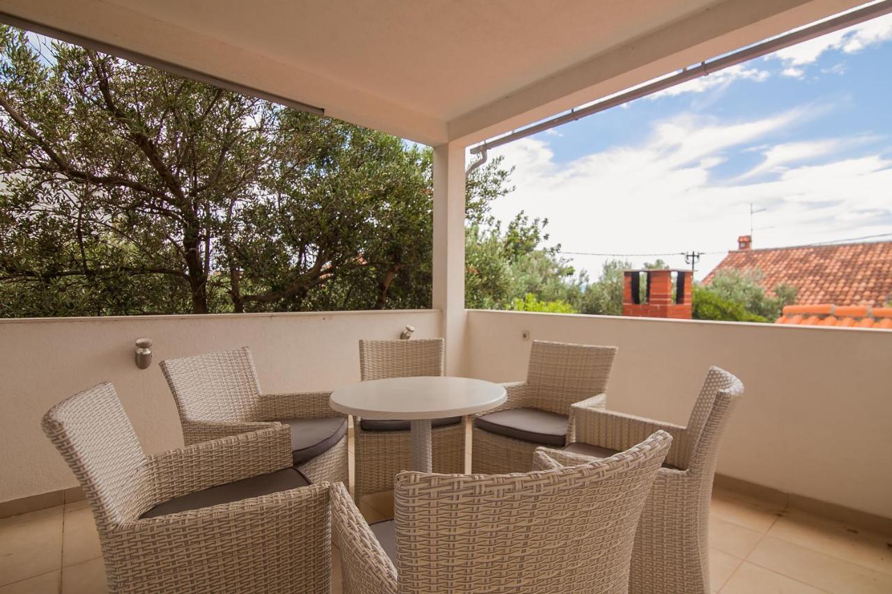 Kos Apartments Bol Bagian luar foto