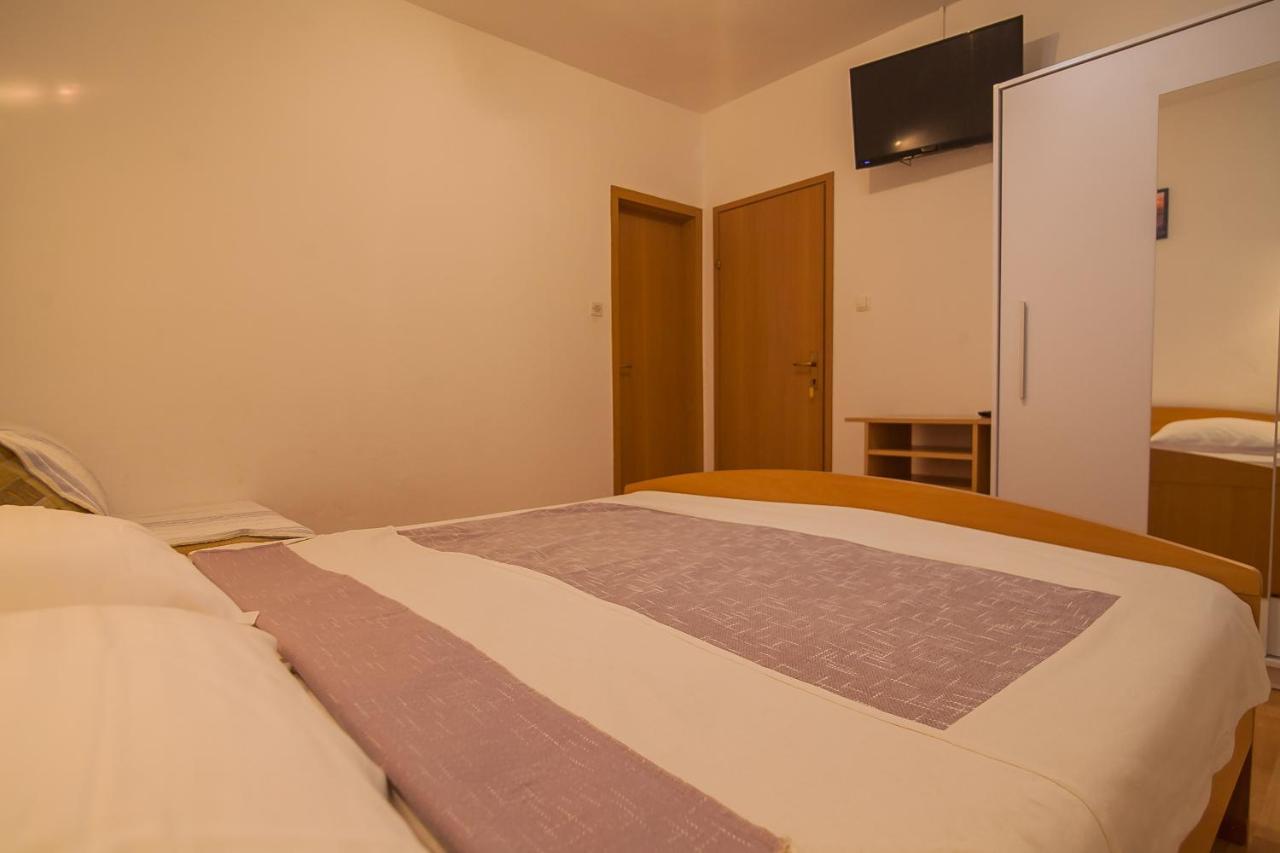 Kos Apartments Bol Bagian luar foto