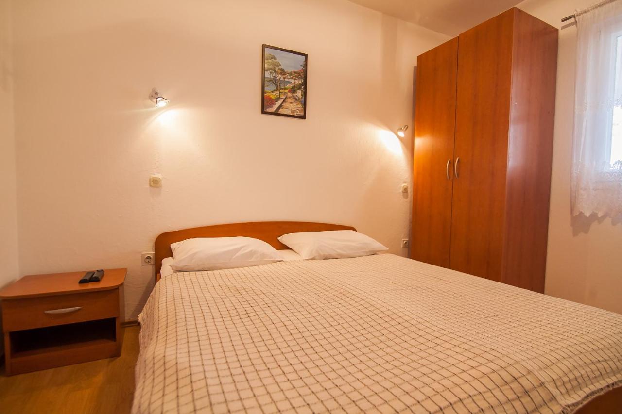 Kos Apartments Bol Bagian luar foto