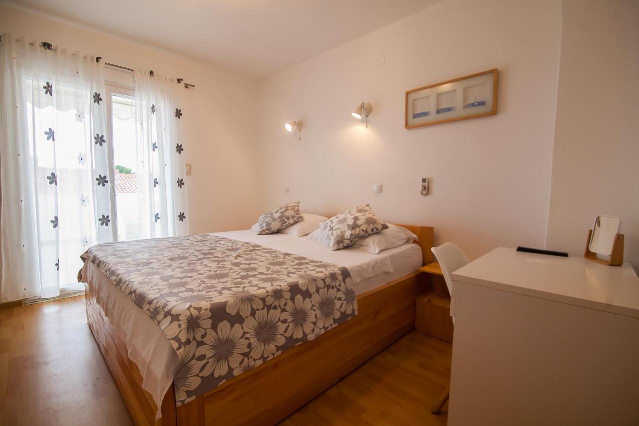 Kos Apartments Bol Bagian luar foto